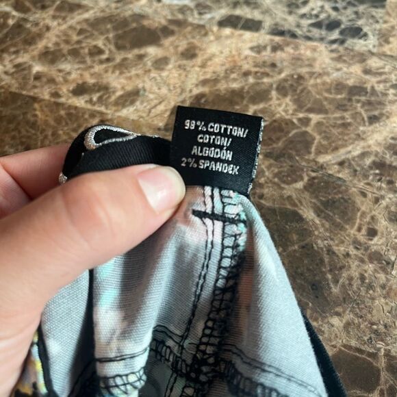 London Women's Size Large Floral Print Black Skinny Pants​​​​ - Picture 10 of 10